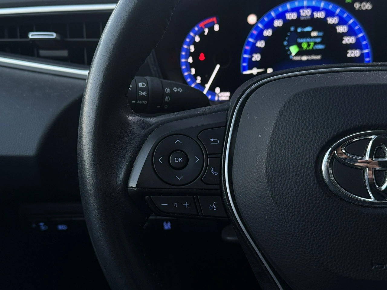 Toyota Corolla - Zdjęcie 10