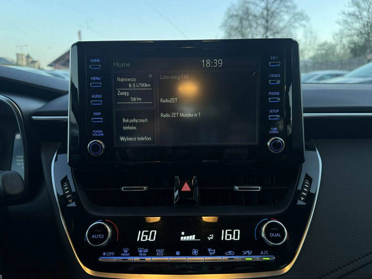 Toyota Corolla - Zdjęcie 7