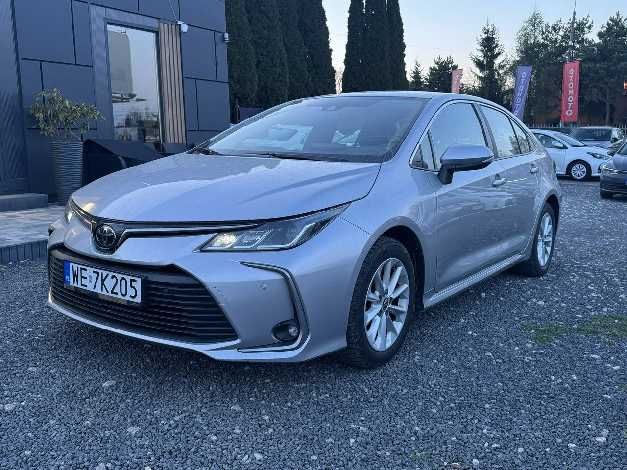 Toyota Corolla - Zdjęcie 14