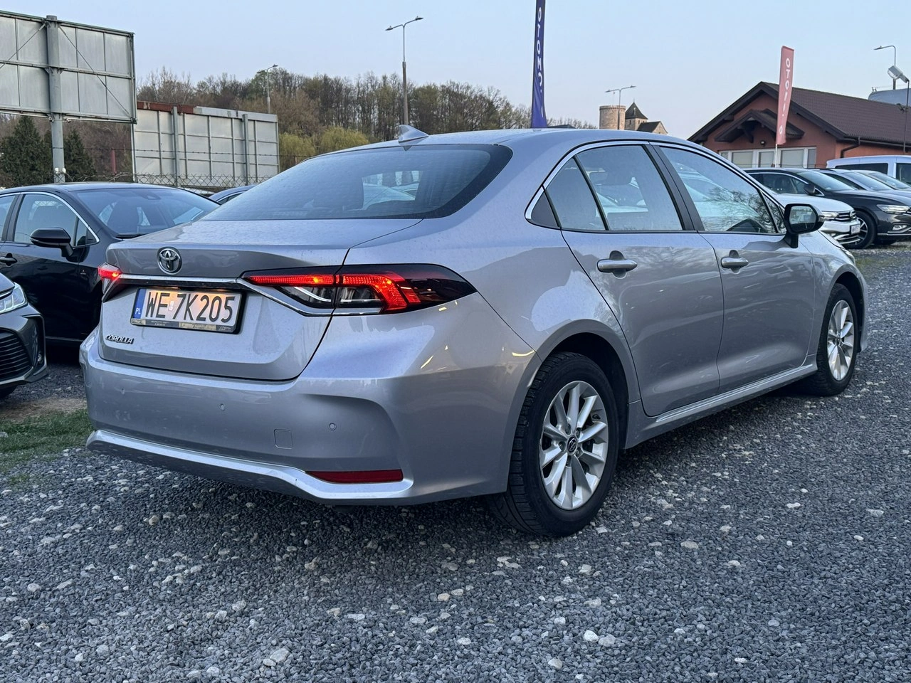 Toyota Corolla - Zdjęcie 16