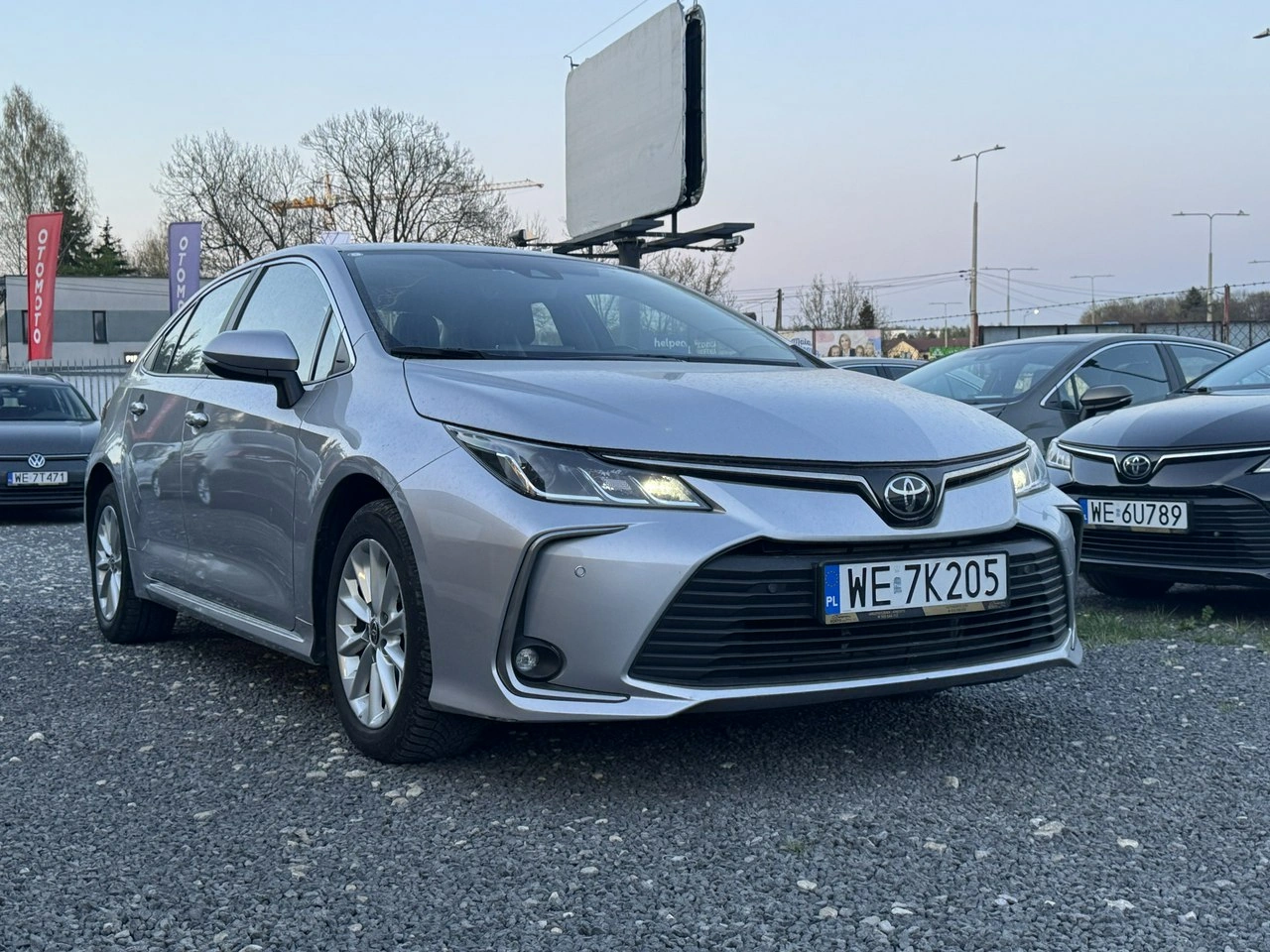 Toyota Corolla - Zdjęcie 2