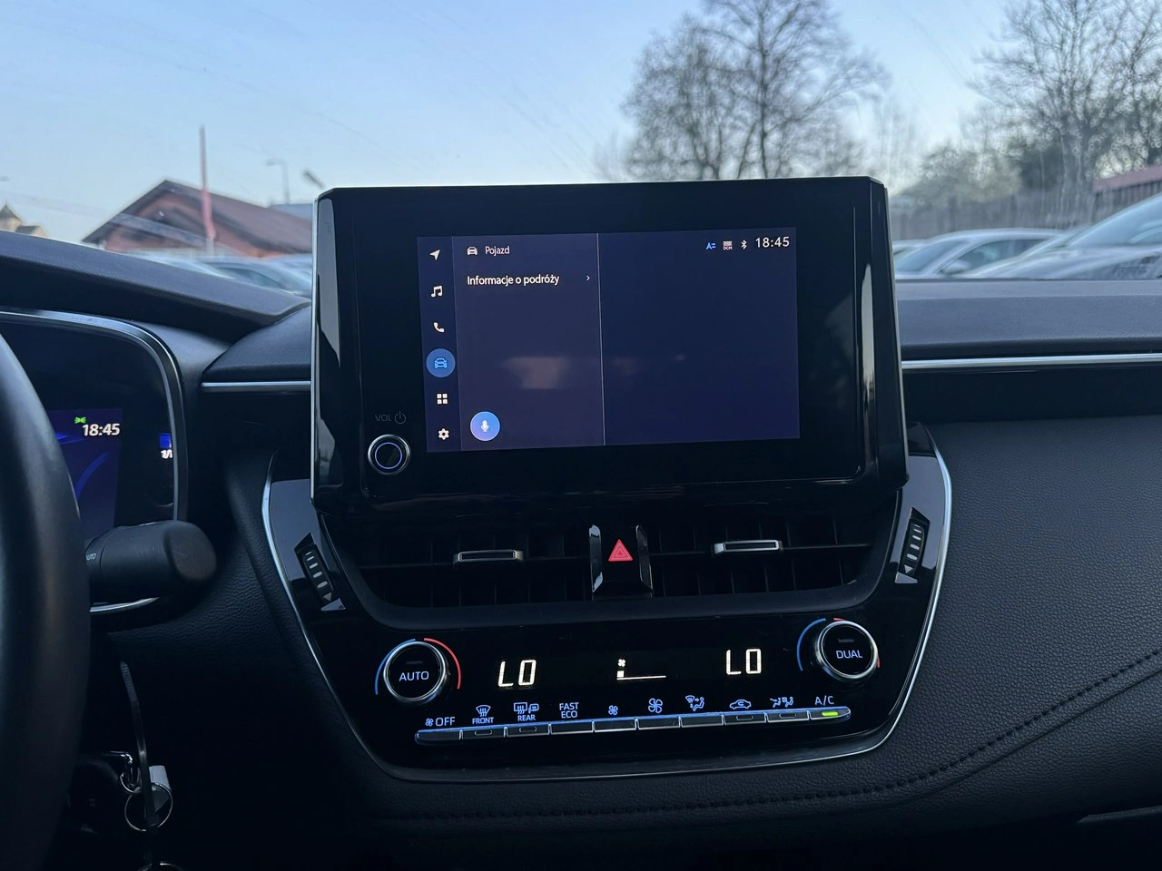 Toyota Corolla - Zdjęcie 8