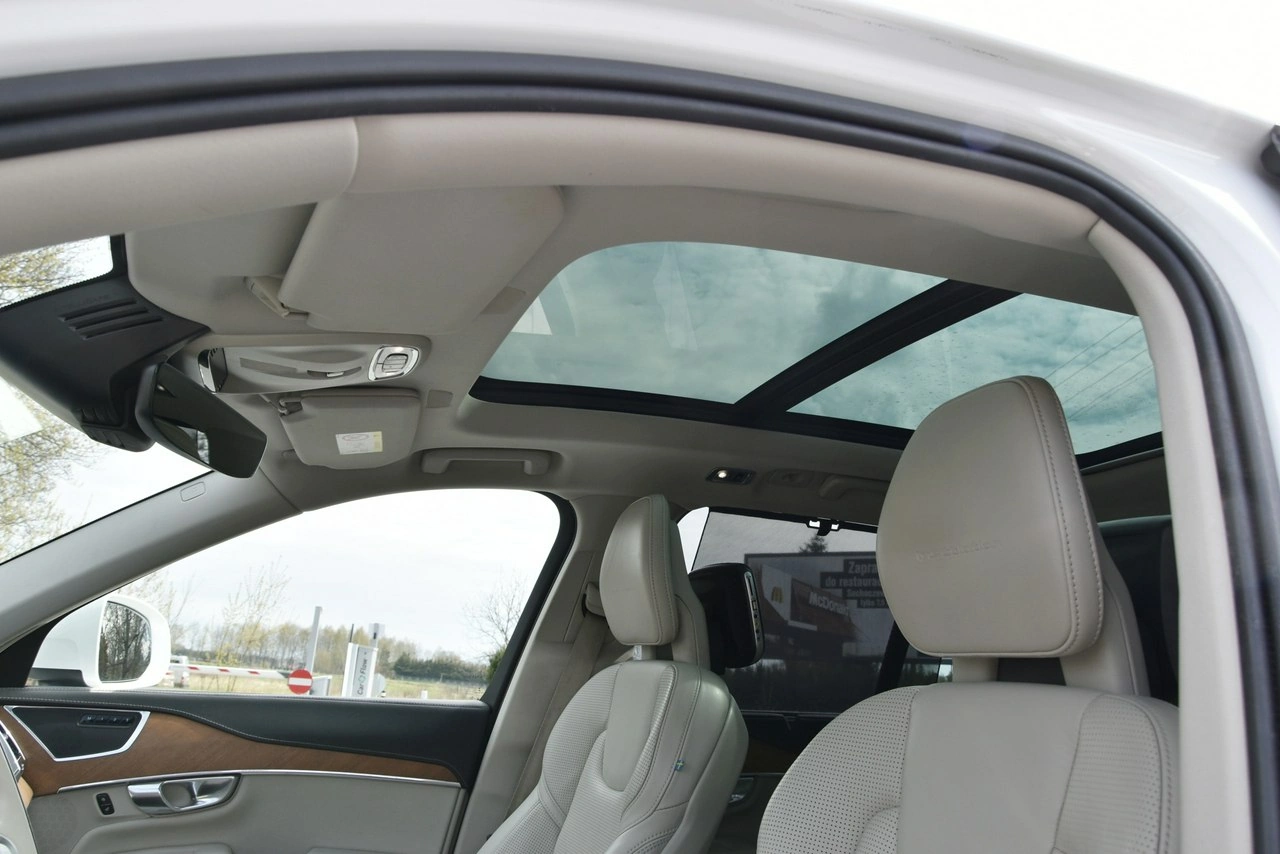 Volvo XC 90 - Zdjęcie 30
