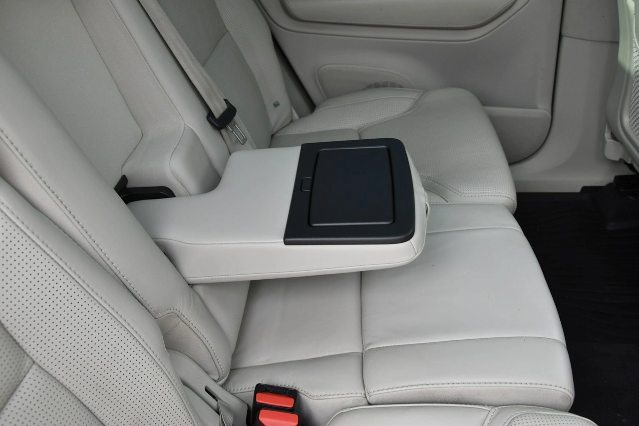 Volvo XC 90 - Zdjęcie 32