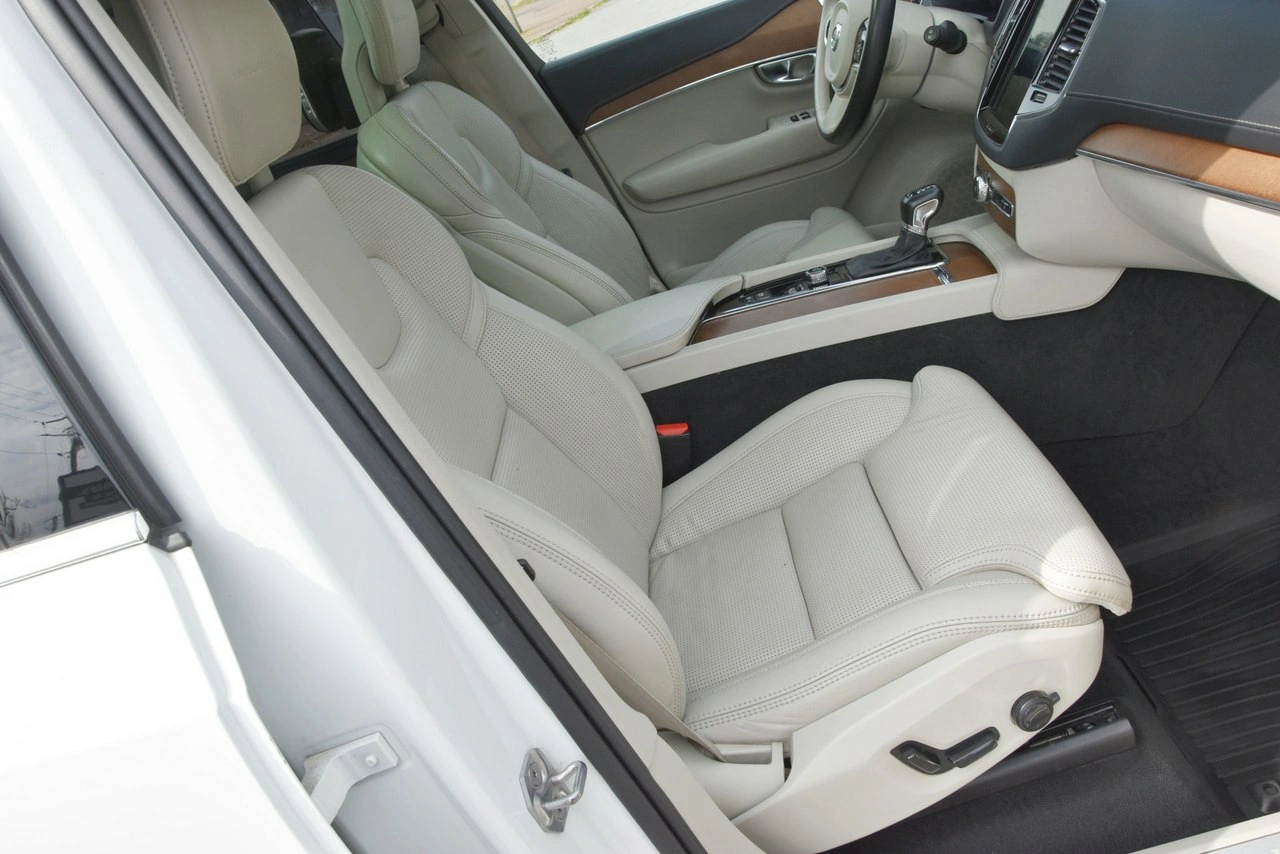 Volvo XC 90 - Zdjęcie 34