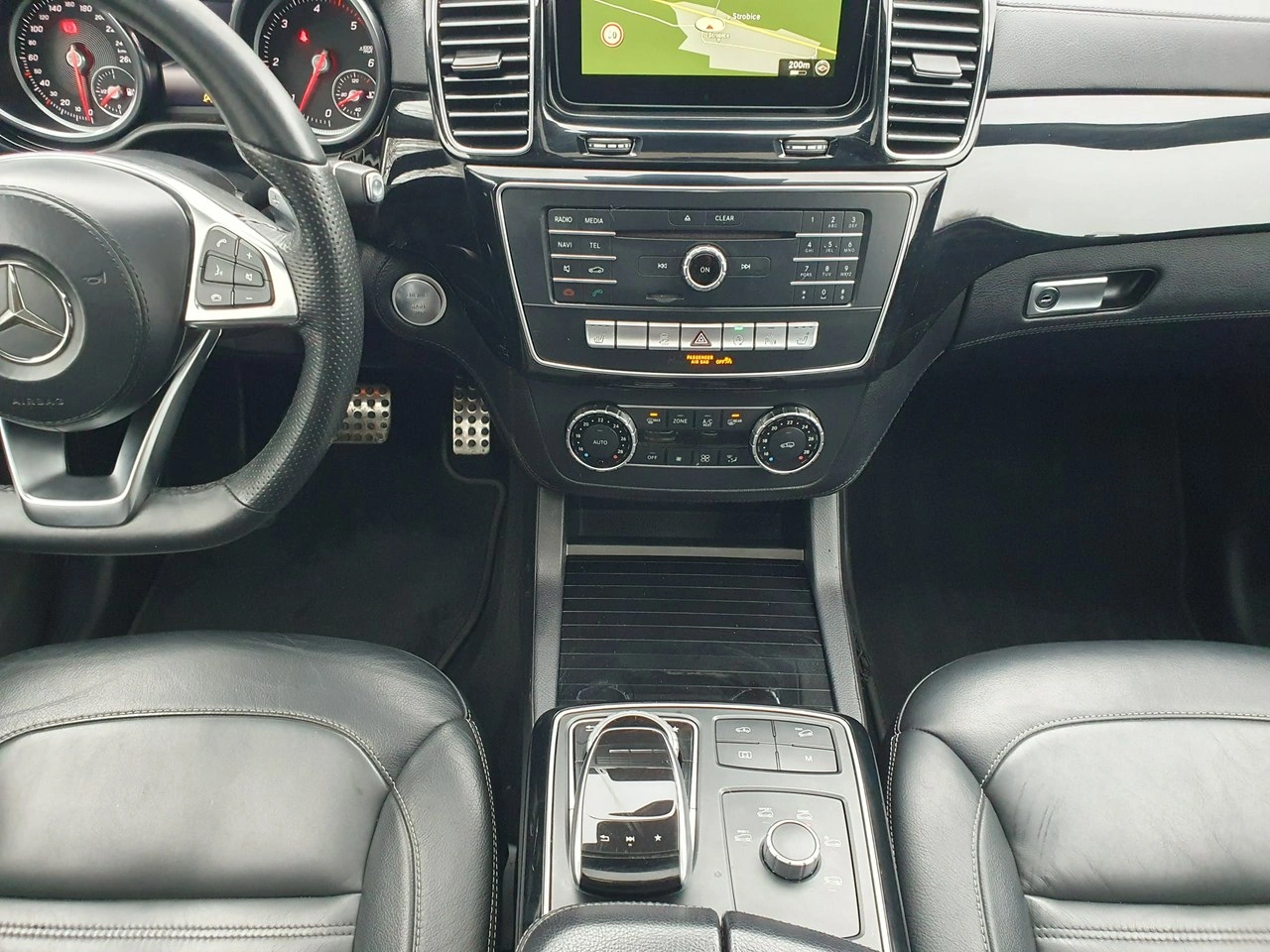 Mercedes GLS Klasa - Zdjęcie 37