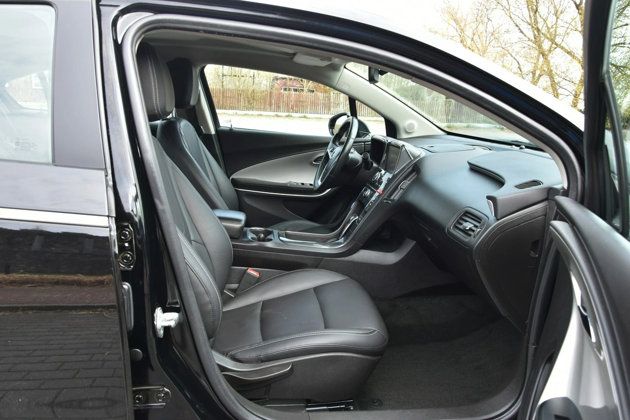 Opel Ampera - Zdjęcie 12