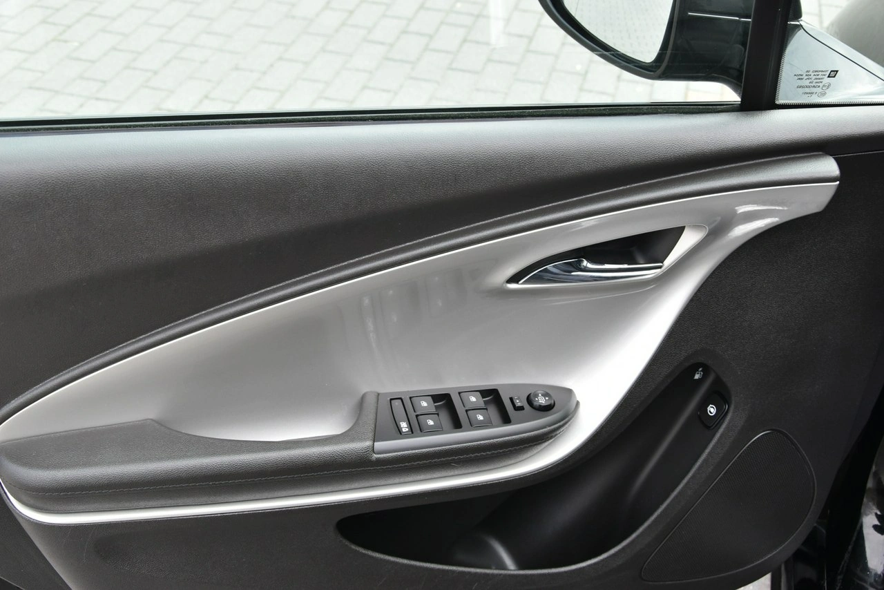 Opel Ampera - Zdjęcie 25