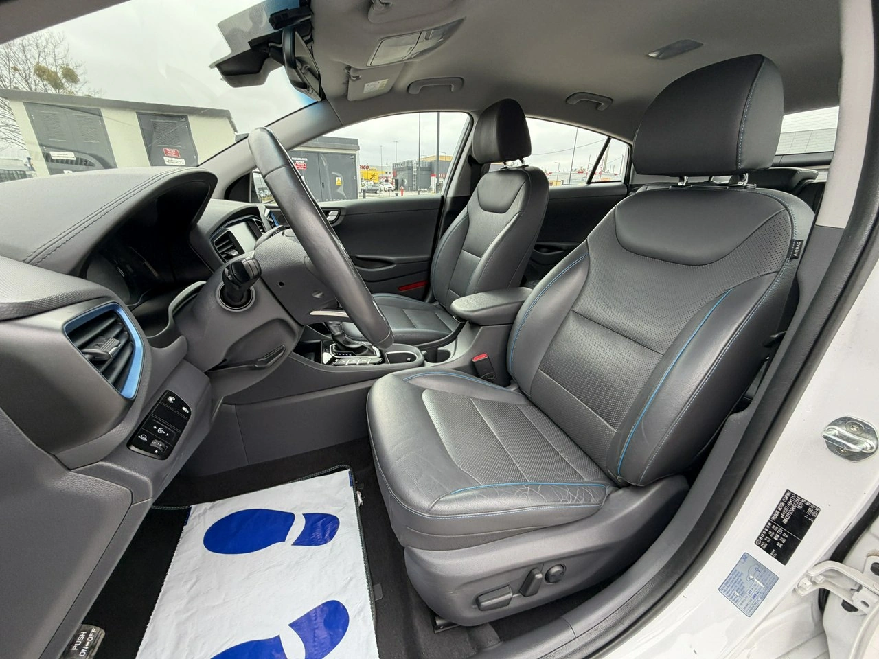 Hyundai IONIQ - Zdjęcie 19