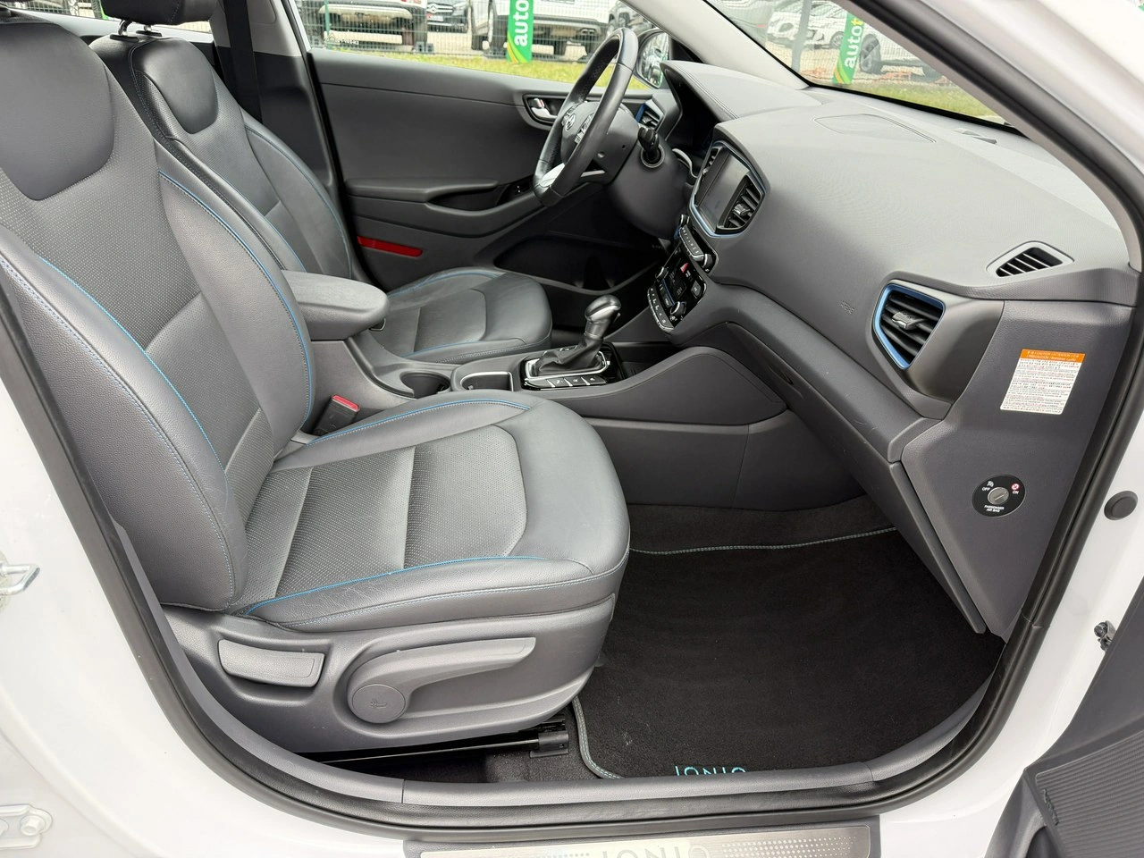 Hyundai IONIQ - Zdjęcie 36