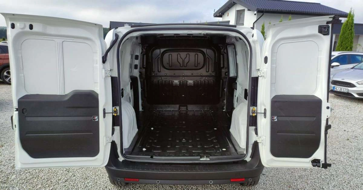 Fiat Doblo - Zdjęcie 11