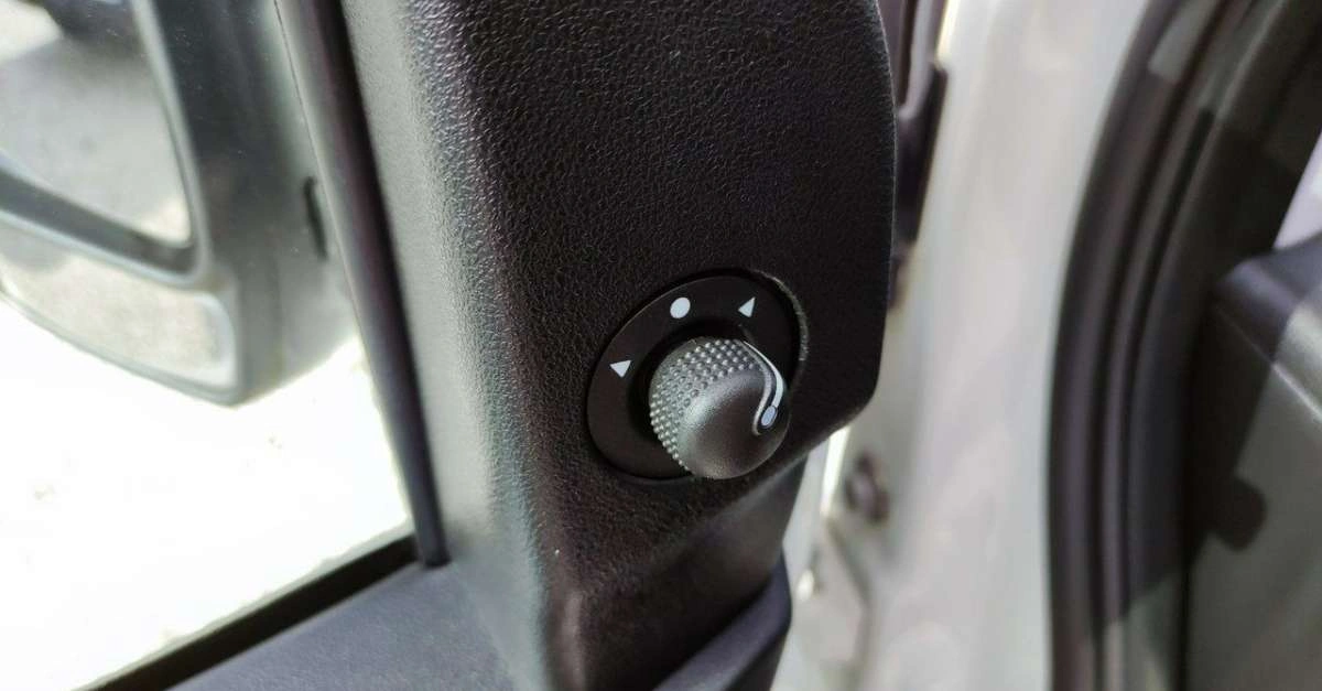 Fiat Doblo - Zdjęcie 24