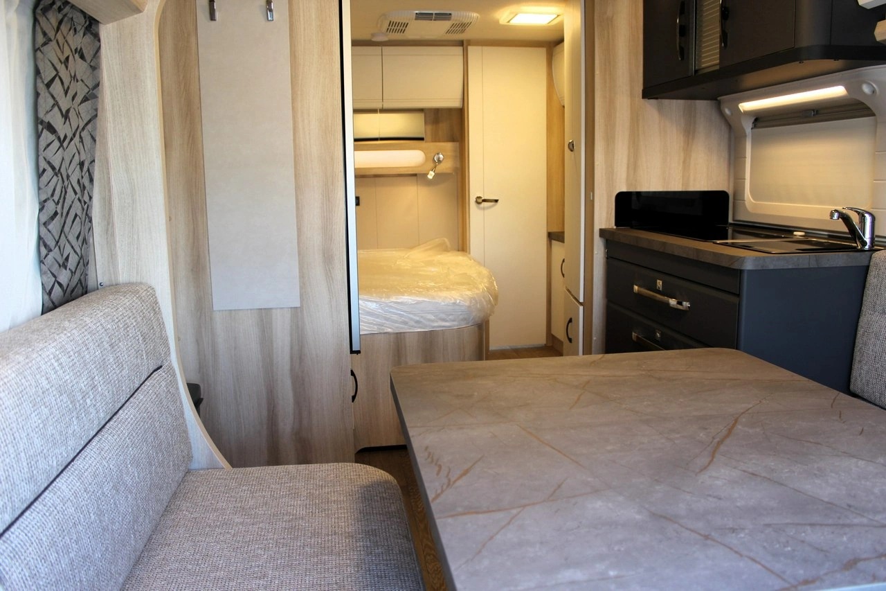 Hobby DE LUXE 495 WFB - Zdjęcie 9