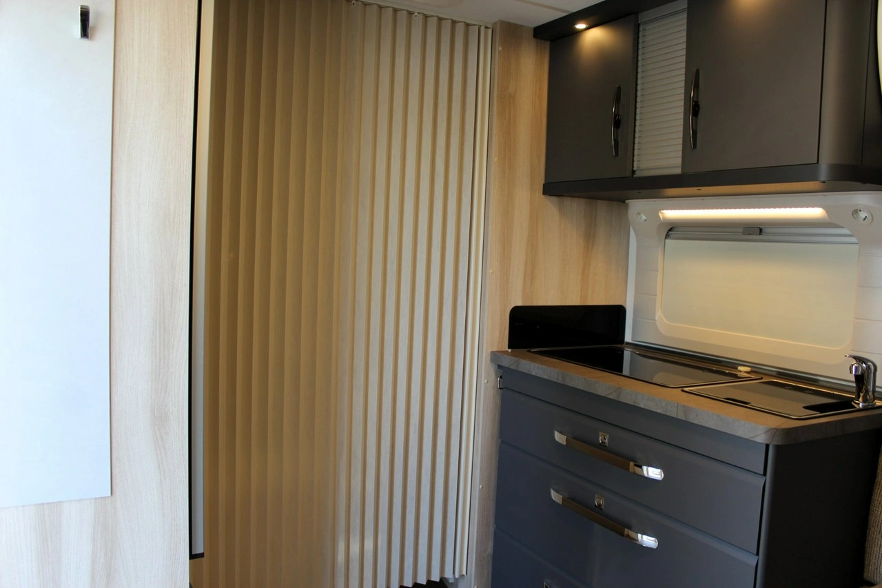 Hobby DE LUXE 495 WFB - Zdjęcie 25