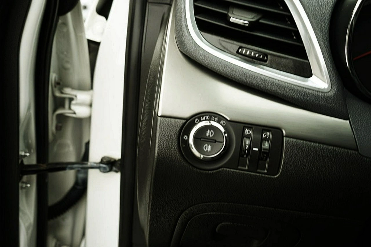 Opel Mokka - Zdjęcie 16