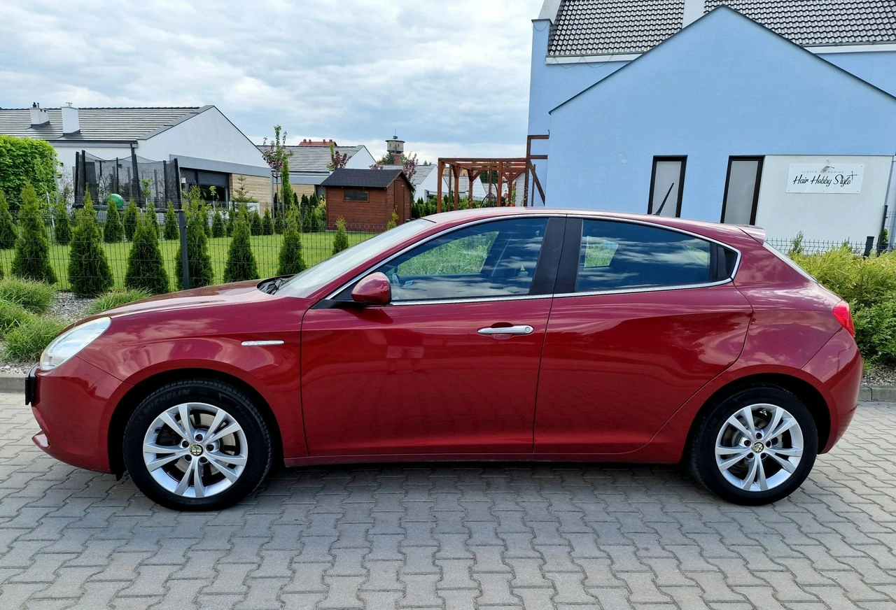 Alfa Romeo Giulietta - Zdjęcie 11