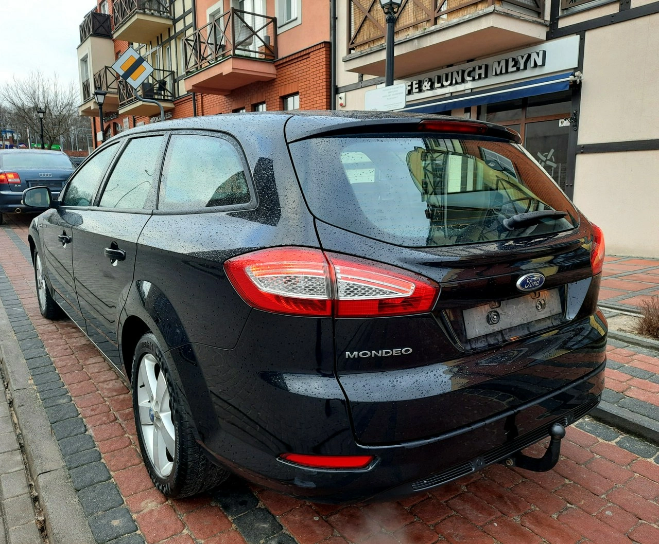 Ford Mondeo - Zdjęcie 13