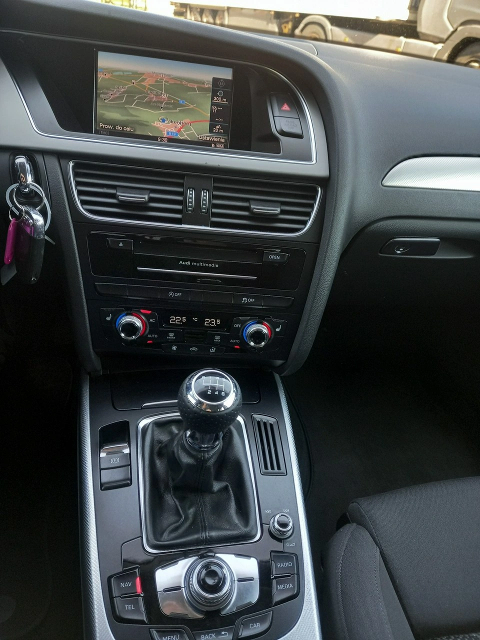 Audi A4 - Zdjęcie 31