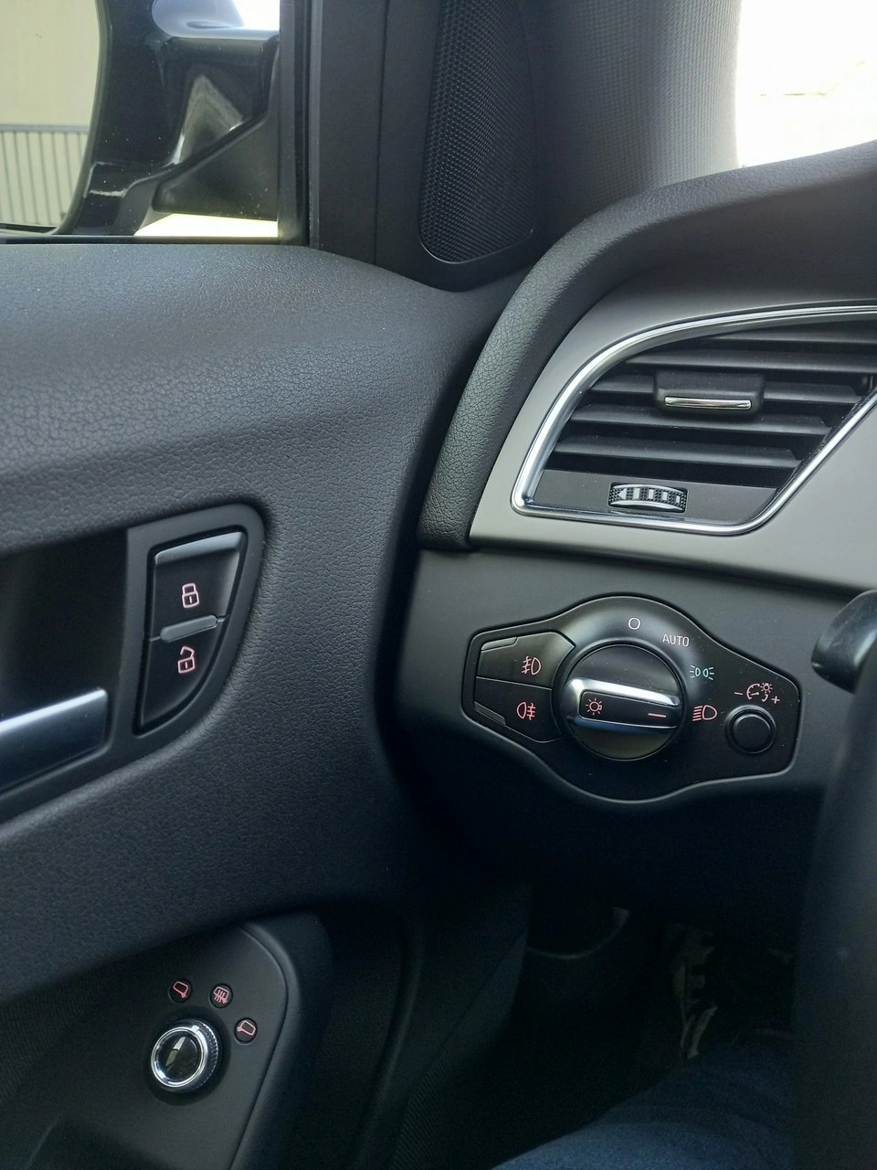 Audi A4 - Zdjęcie 34