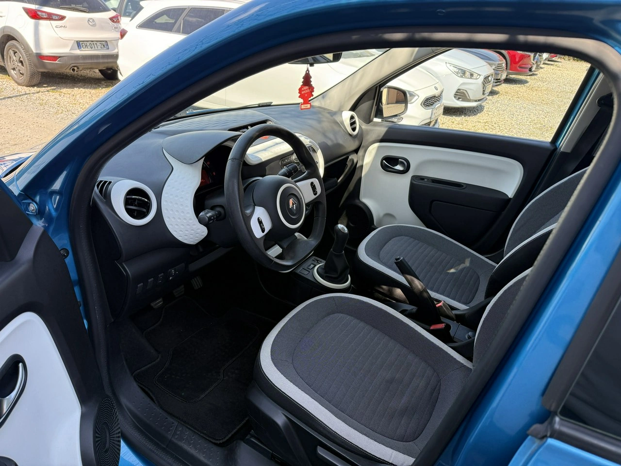 Renault Twingo - Zdjęcie 17