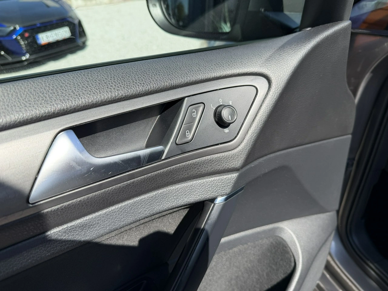 Volkswagen Golf - Zdjęcie 12