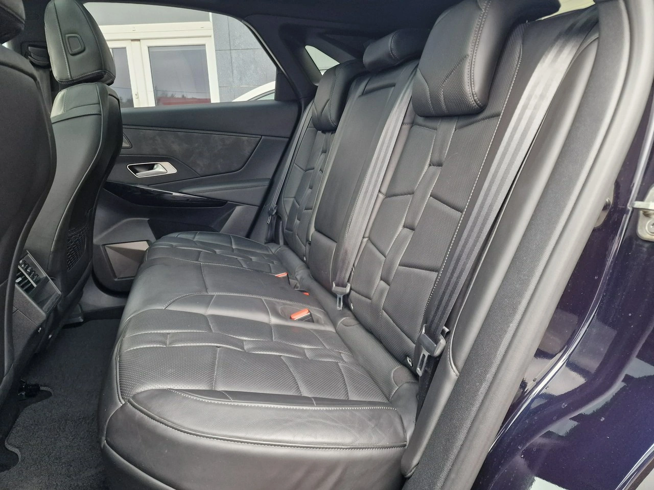 DS Automobiles DS 7 Crossback - Zdjęcie 19