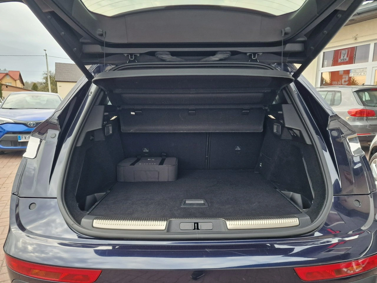 DS Automobiles DS 7 Crossback - Zdjęcie 21