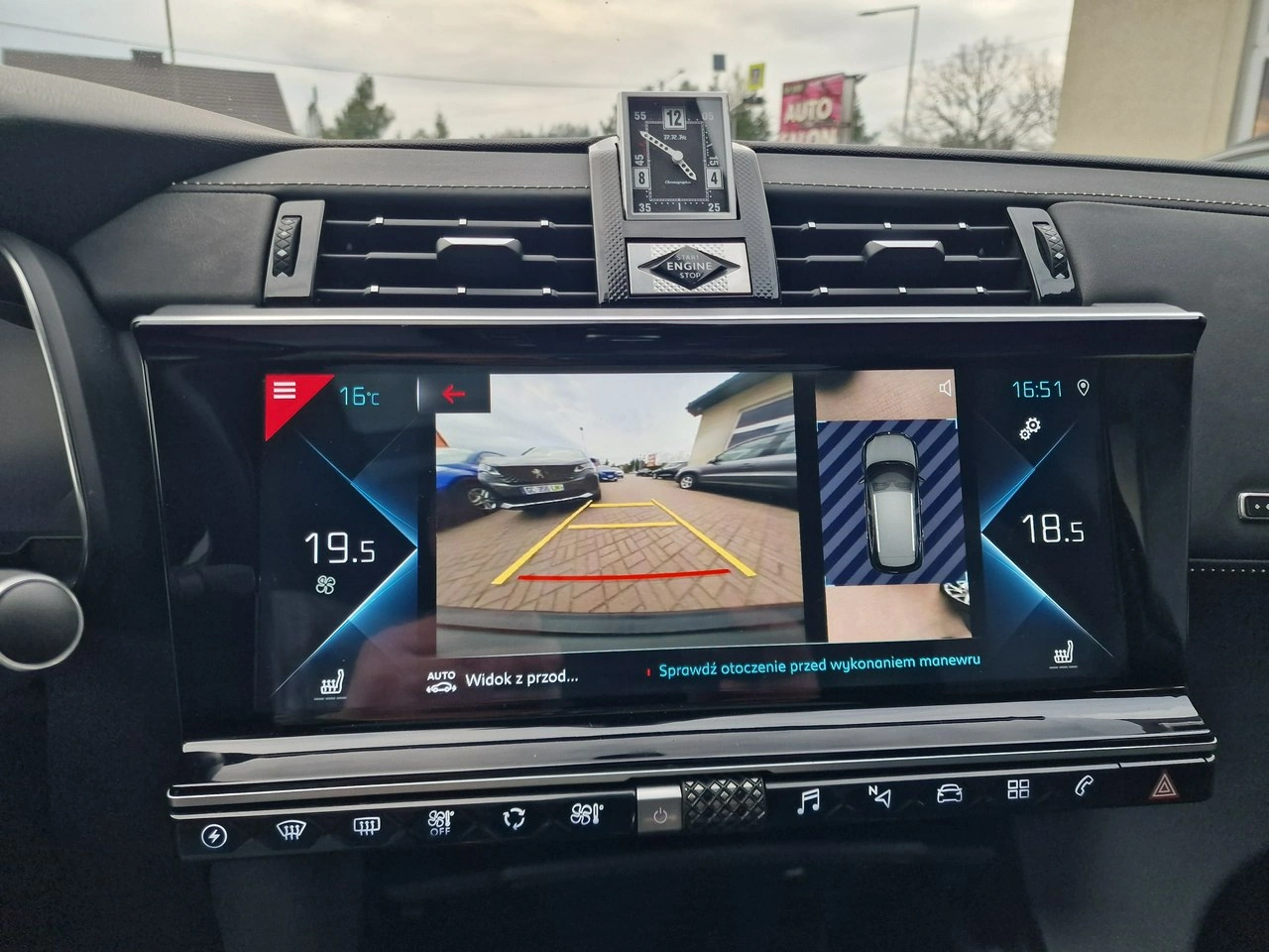 DS Automobiles DS 7 Crossback - Zdjęcie 29