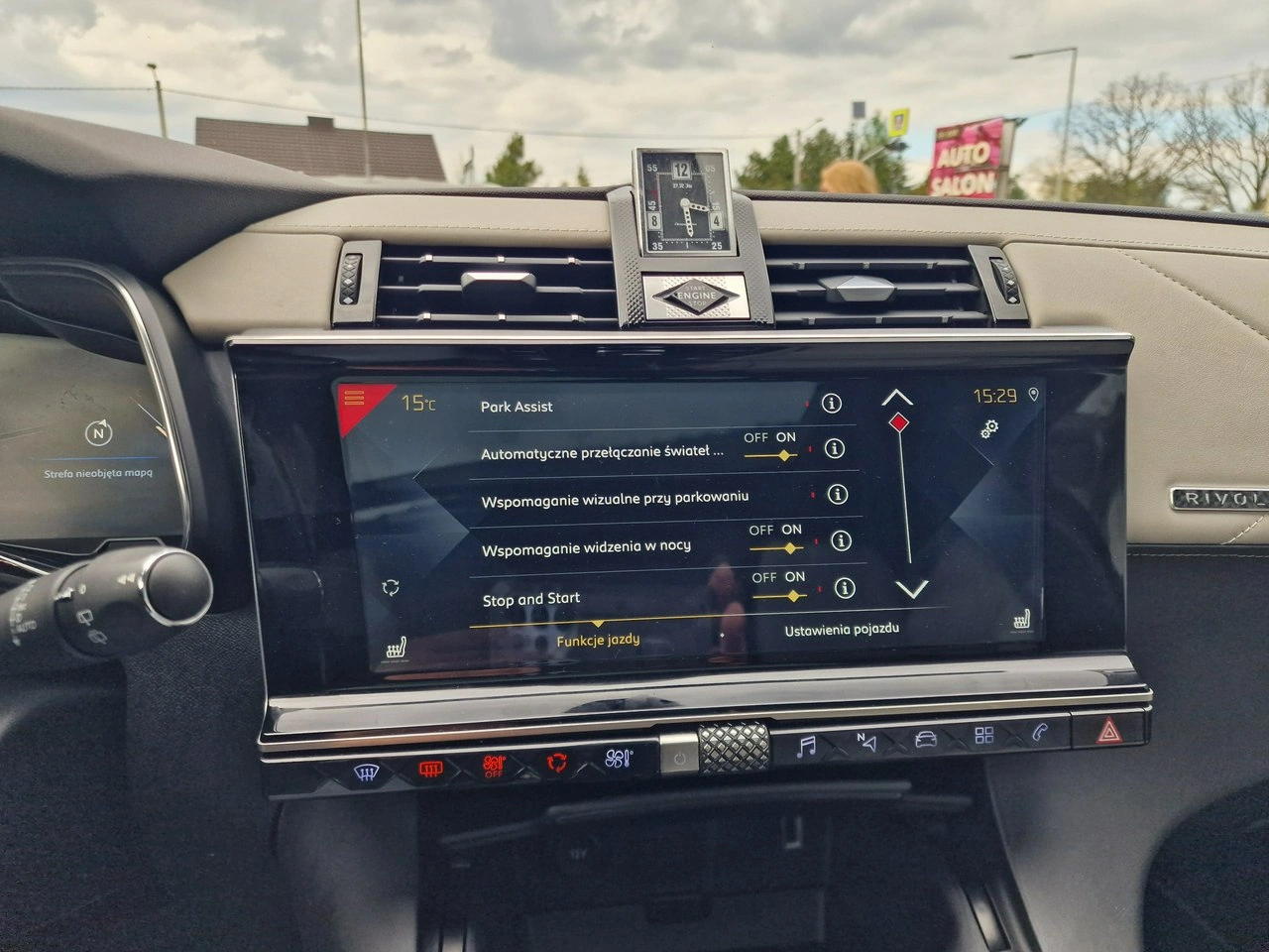 DS Automobiles DS 7 Crossback - Zdjęcie 33