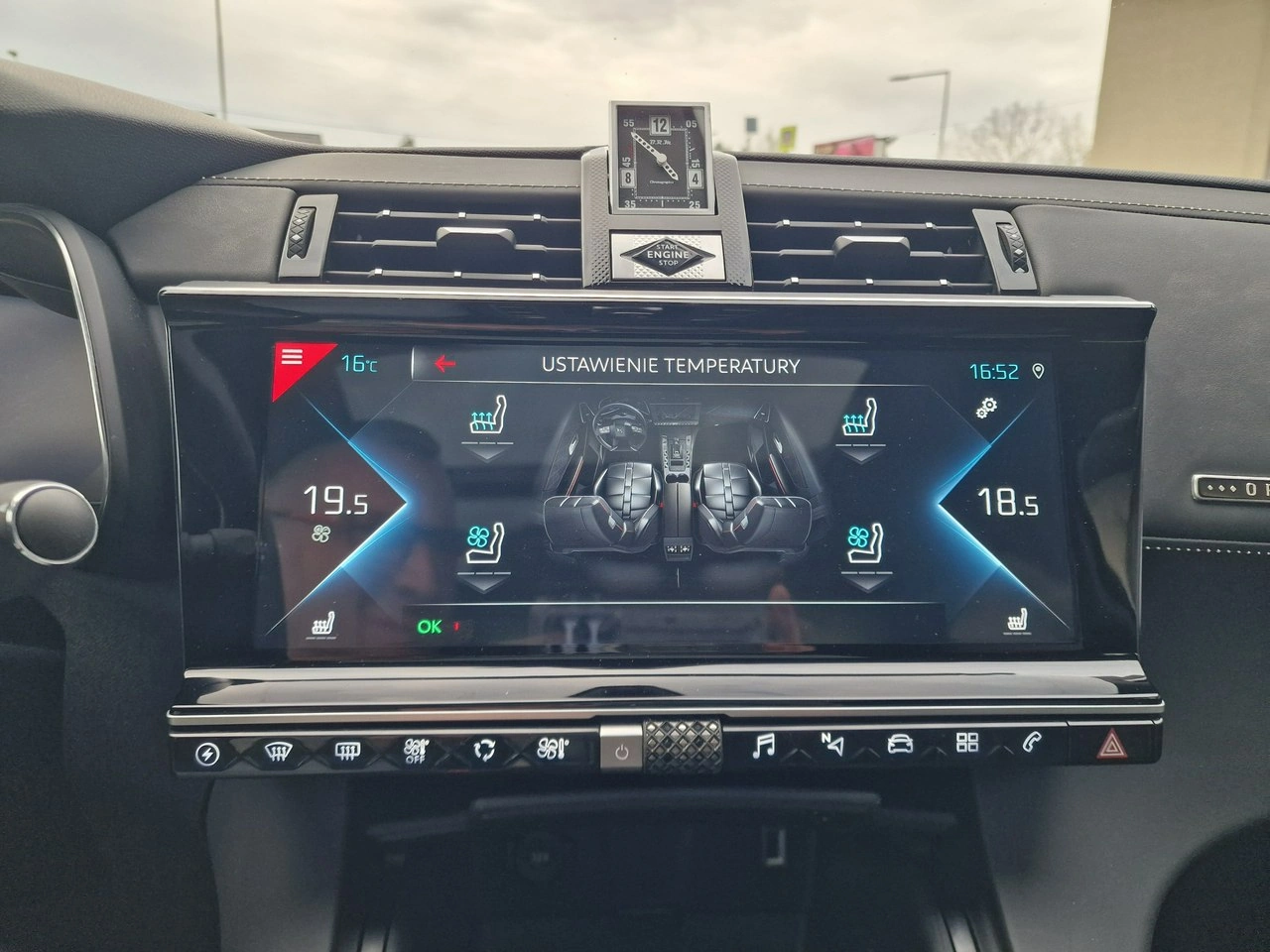 DS Automobiles DS 7 Crossback - Zdjęcie 34