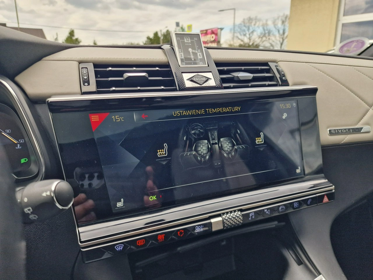 DS Automobiles DS 7 Crossback - Zdjęcie 35