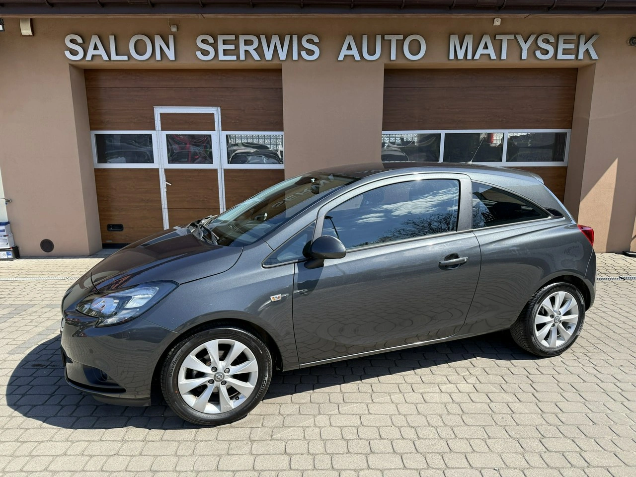 Opel Corsa - Główne zdjęcie