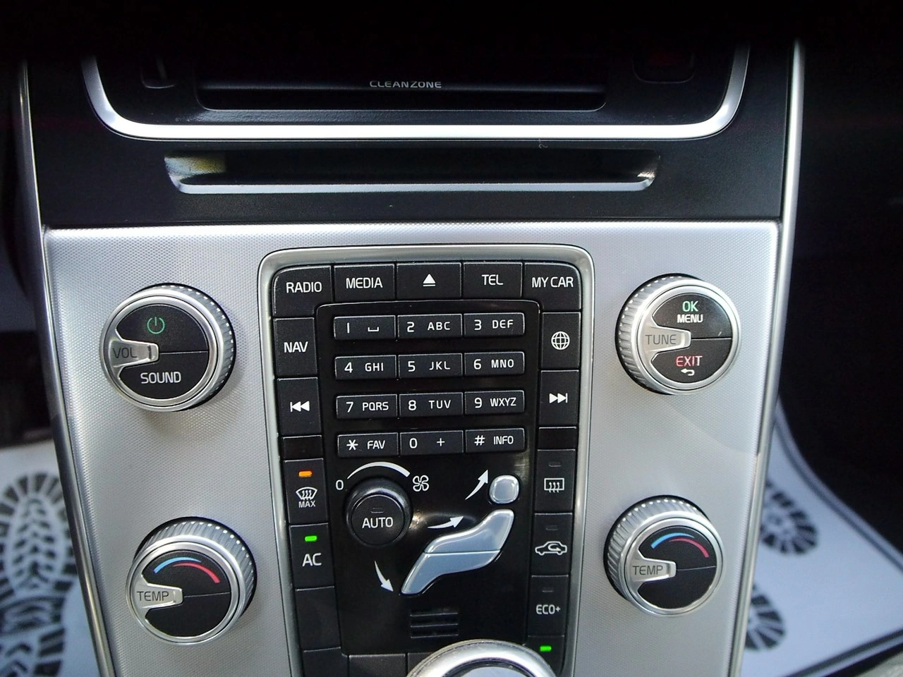 Volvo V60 - Zdjęcie 21