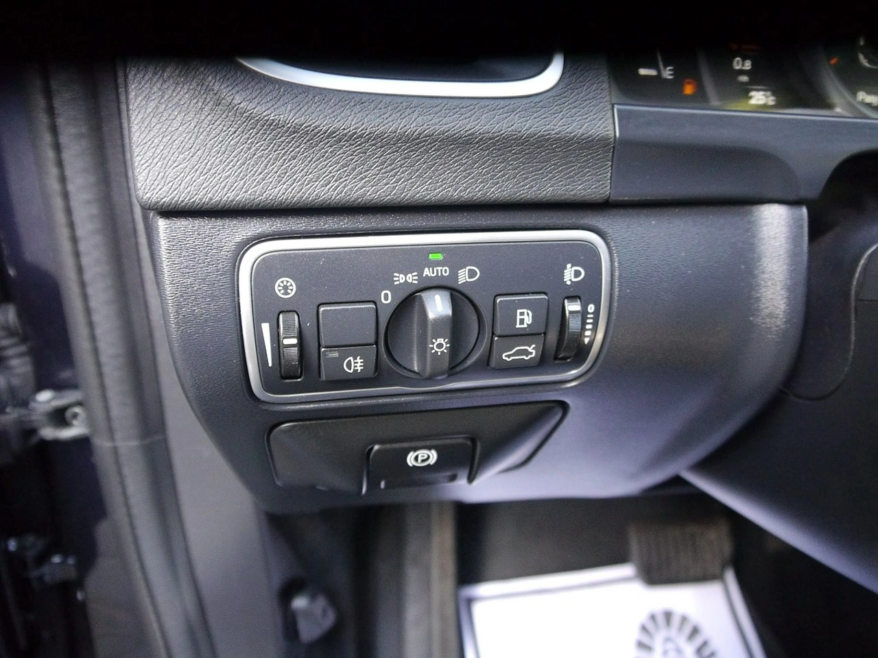 Volvo V60 - Zdjęcie 32