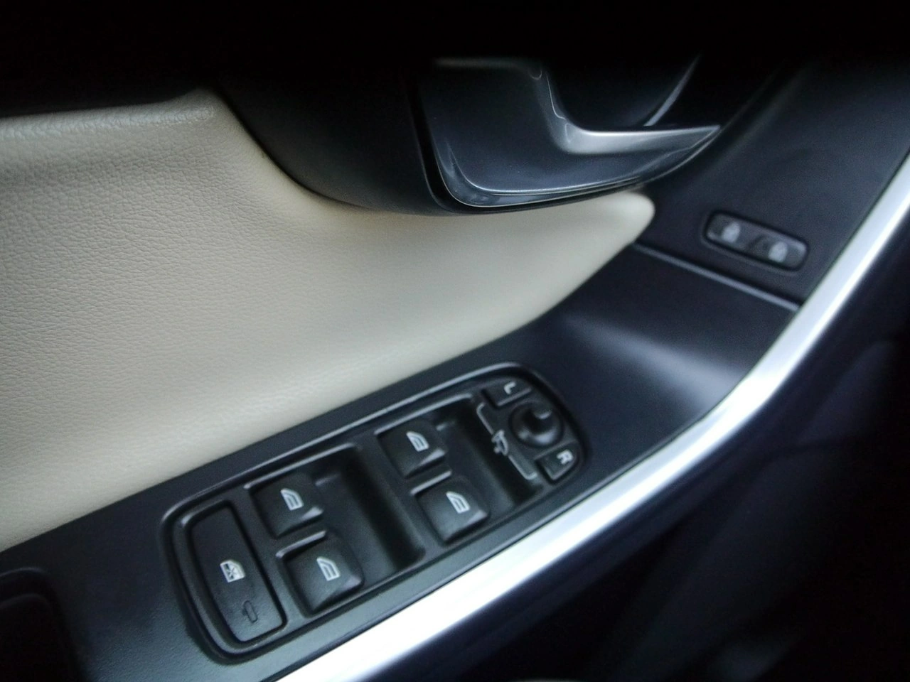 Volvo V60 - Zdjęcie 33