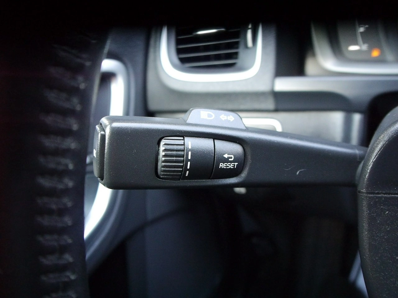 Volvo V60 - Zdjęcie 34