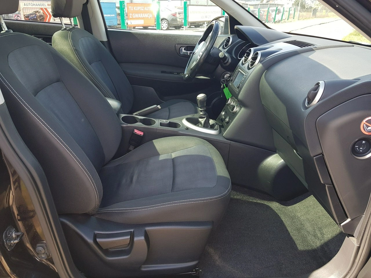 Nissan Qashqai - Zdjęcie 17