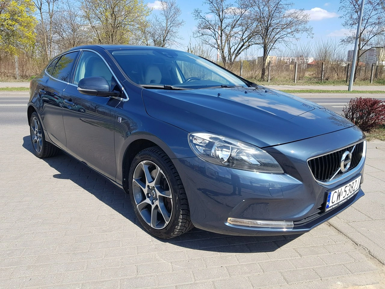 Volvo V40 - Zdjęcie 2