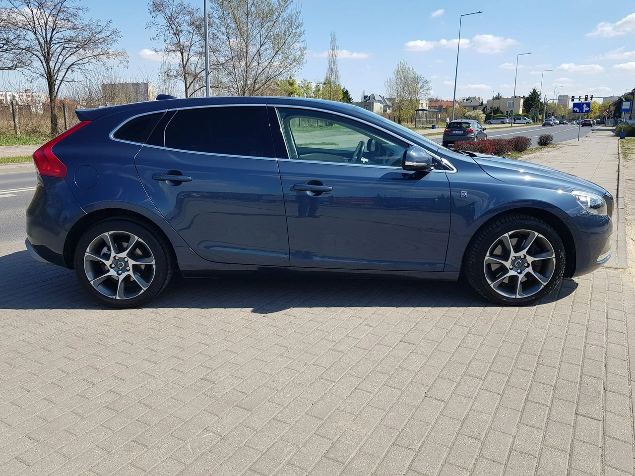 Volvo V40 - Zdjęcie 3