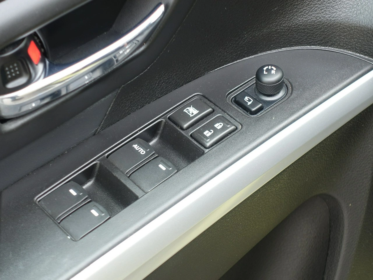 Suzuki SX4 S-Cross - Zdjęcie 16