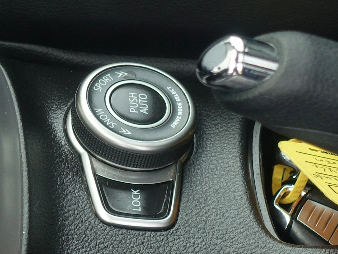 Suzuki SX4 S-Cross - Zdjęcie 15