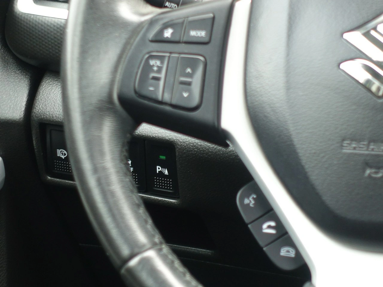 Suzuki SX4 S-Cross - Zdjęcie 24