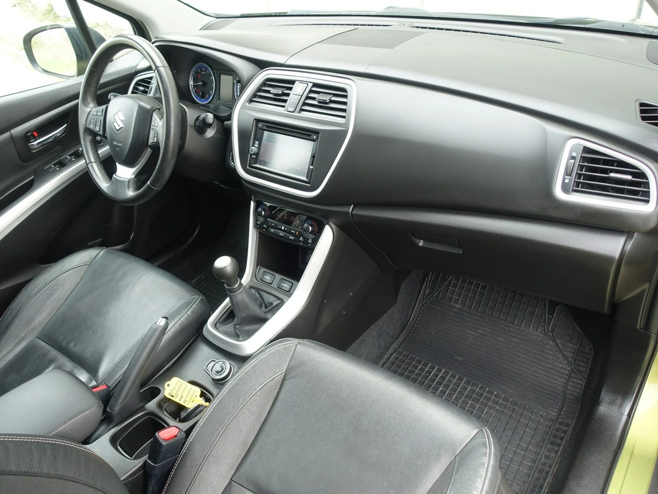 Suzuki SX4 S-Cross - Zdjęcie 20