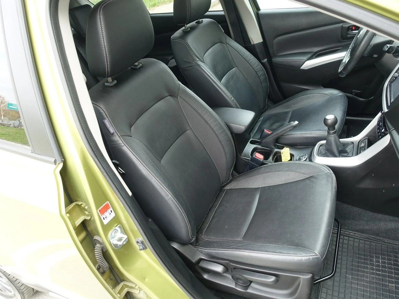 Suzuki SX4 S-Cross - Zdjęcie 21