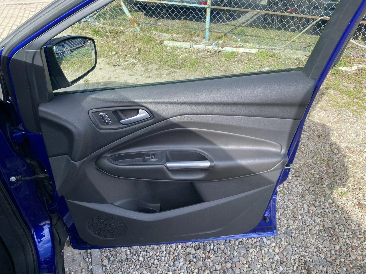 Ford Kuga - Zdjęcie 15