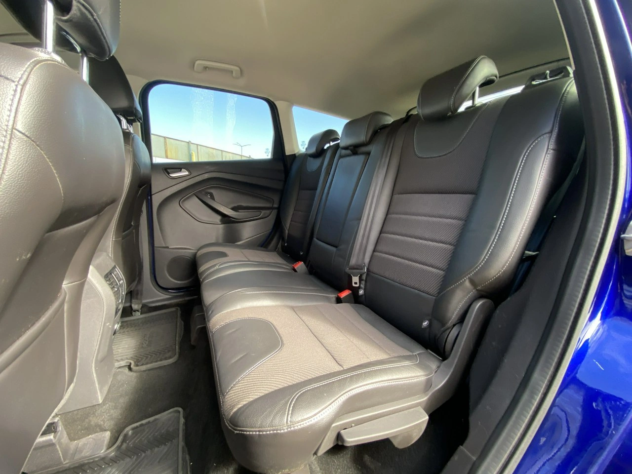 Ford Kuga - Zdjęcie 22