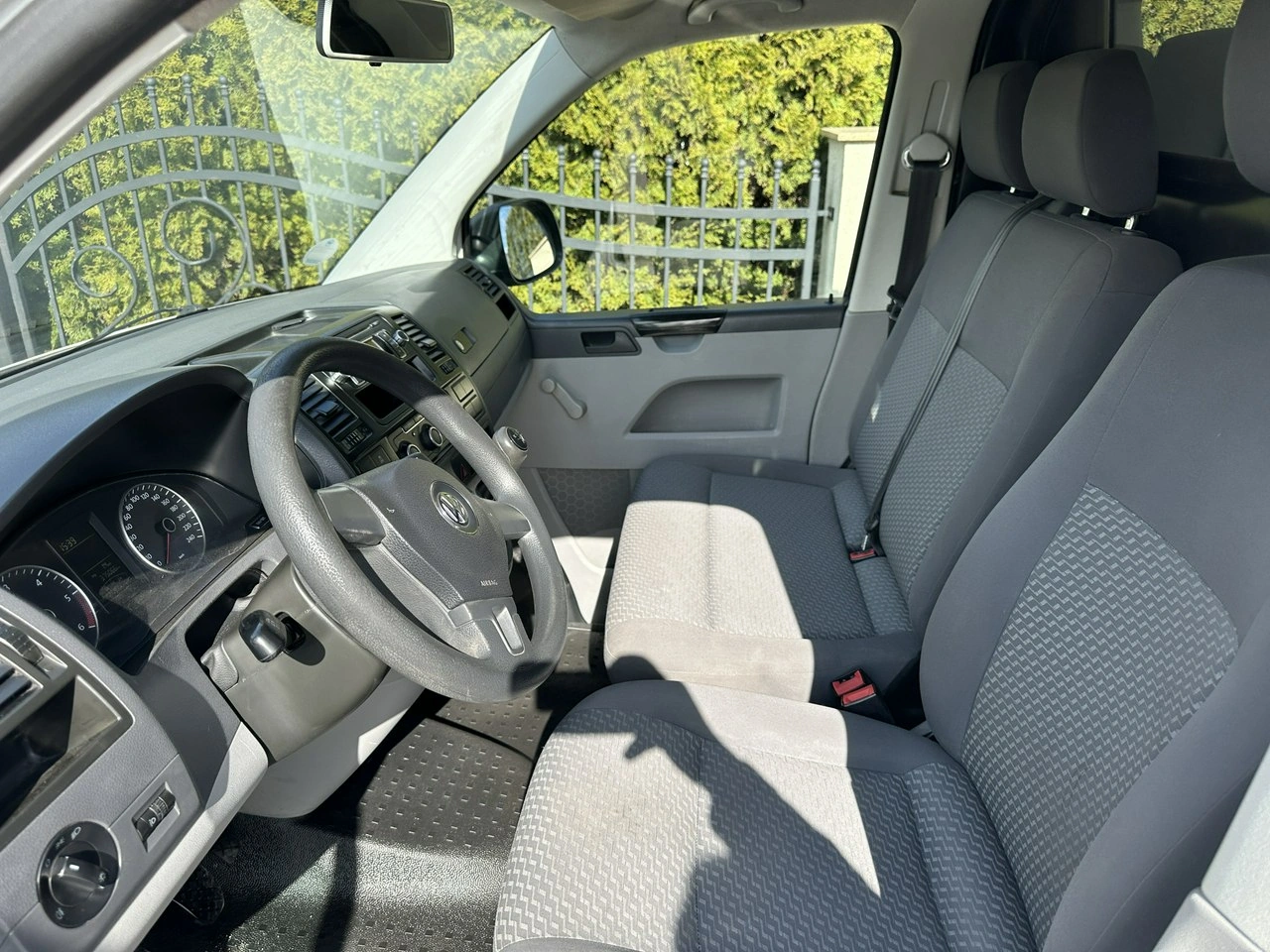 Volkswagen Transporter - Zdjęcie 8