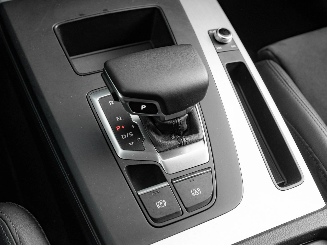 Audi Q5 - Zdjęcie 17