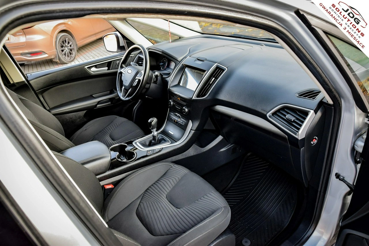 Ford S-Max - Zdjęcie 26