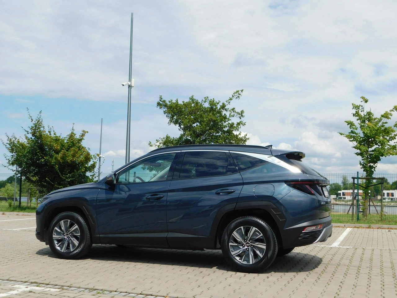 Hyundai Tucson - Zdjęcie 3